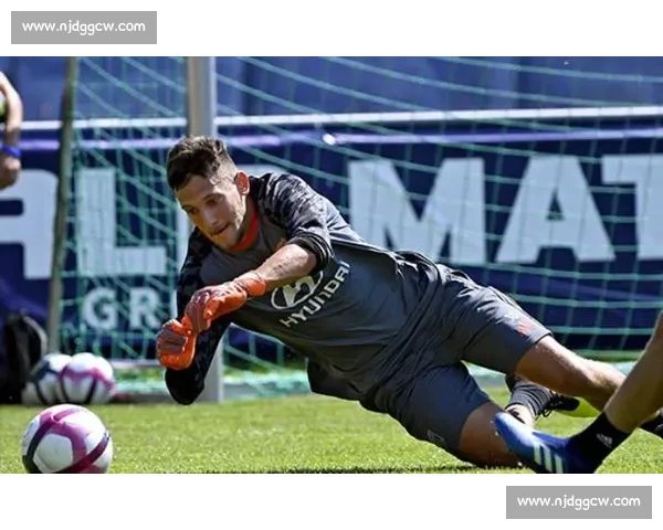 巴黎圣日耳曼迎战亚眠强弱对话看豪门如何掌控全局走势与悬念分析