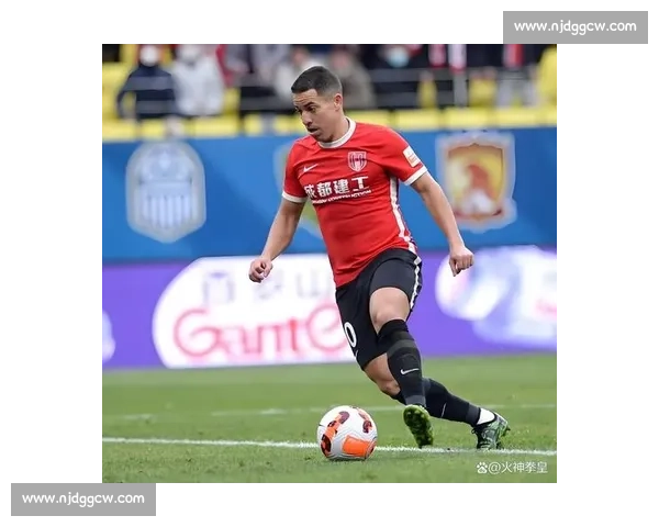 肯宁VS强敌巅峰对决新赛季赛场实力全面解析技战术博弈与冠军走势前瞻